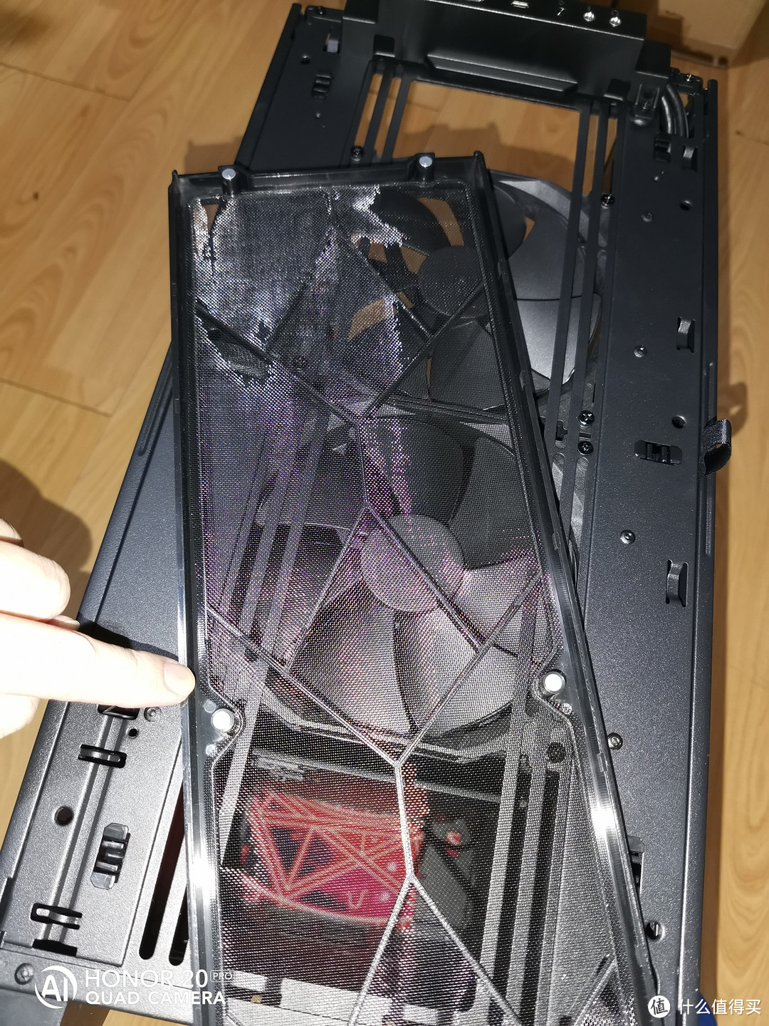 PHANTEKS 追风者 P600不透光版 开箱加安装以及测试之给电脑换个新屋