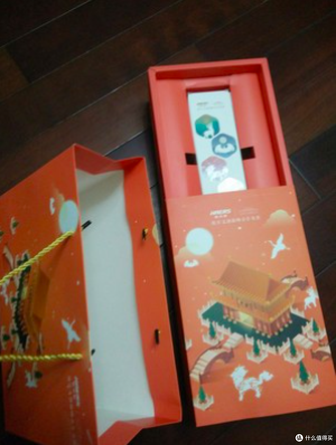 哈尔斯-故宫联名版瑞兽系列轻量弹跳保温杯简体验