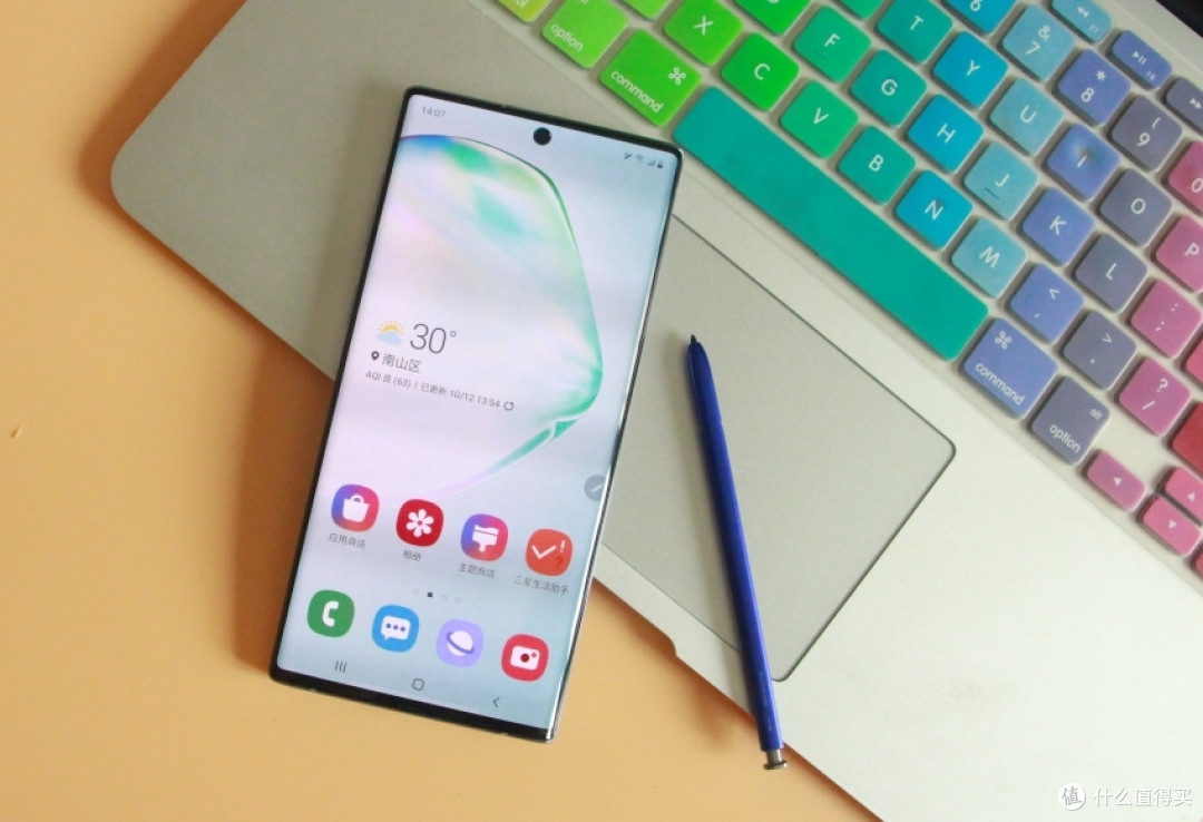 全面屏颜值担当 爱上三星note10的5大理由