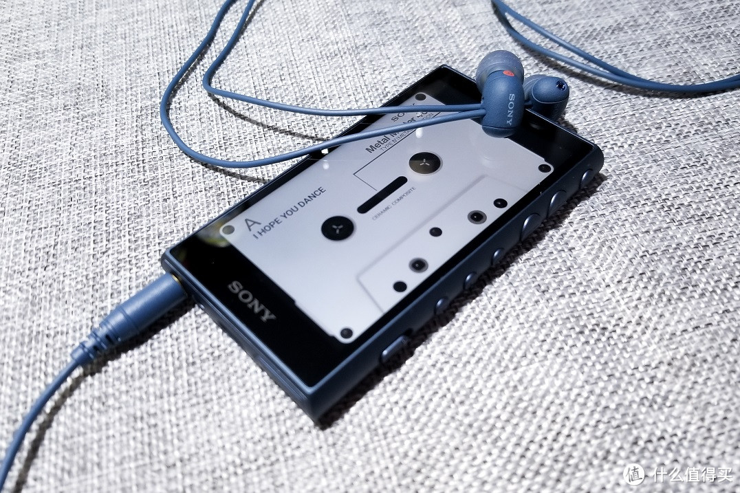 Walkman40周年诚意之作，引领随身流媒体时代——索尼NW-A105HN