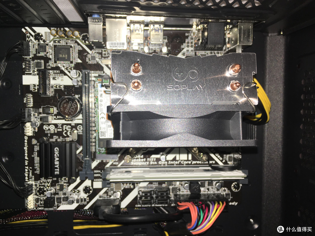 拼多多整机到货,3749元的I5 9400F+RTX2060拆给你看
