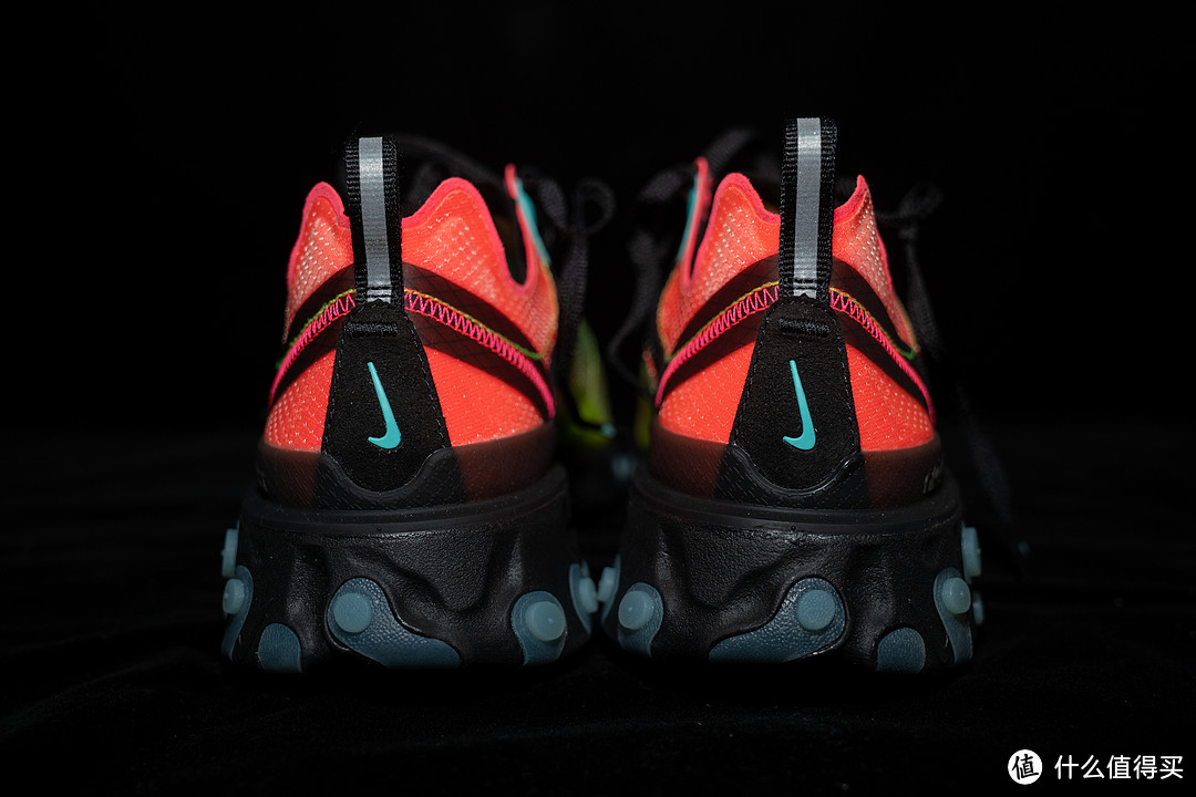 Nike React Element 87——半透明薄如蝉翼