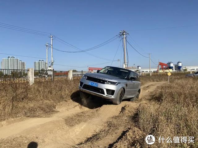 试驾揽胜运动版:废气涡轮+电子涡轮,一次顺应时代的自我革新