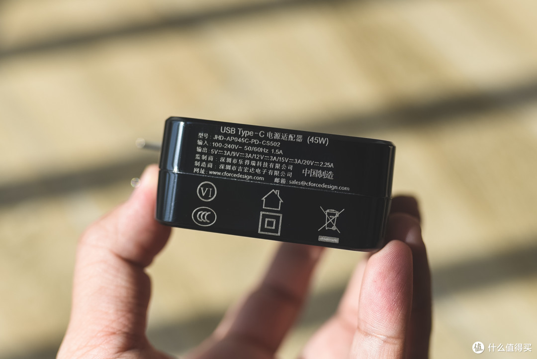 显示屏还能如此便携?买了TA就差国行Switch了