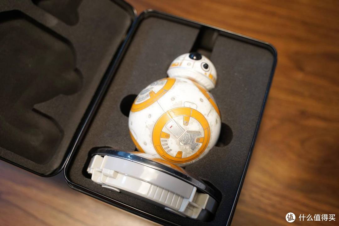 原力技术剖析 Sphero 星球大战BB-8战损版机器人+原力手环测评体验