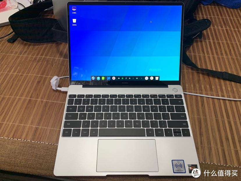 Matebook 13锐龙开箱，与X1 yoga简单对比