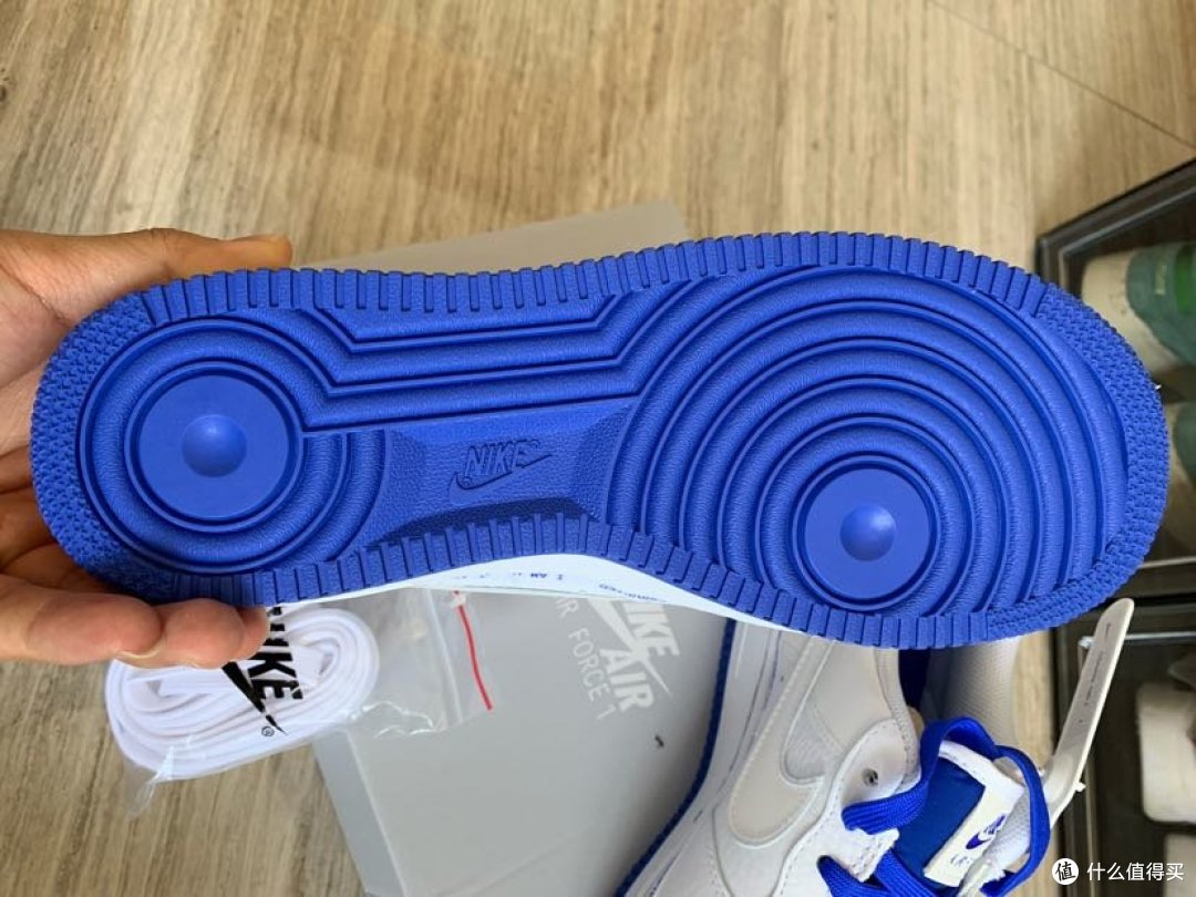 买笔送鞋?Uninterrupted x AF1 more than