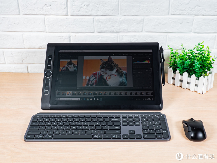 Wacom和冠 MobileStudio Pro 16评测：不仅仅是手绘板 还是台性能强劲的电脑