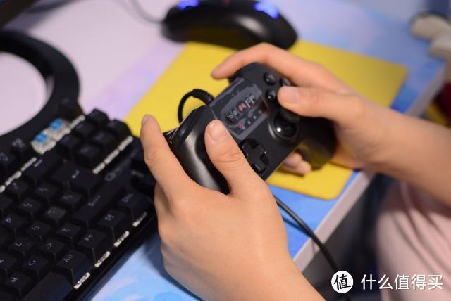 北通斯巴达2有线手柄:Xbox手感,即插即玩,找回小时候的感觉