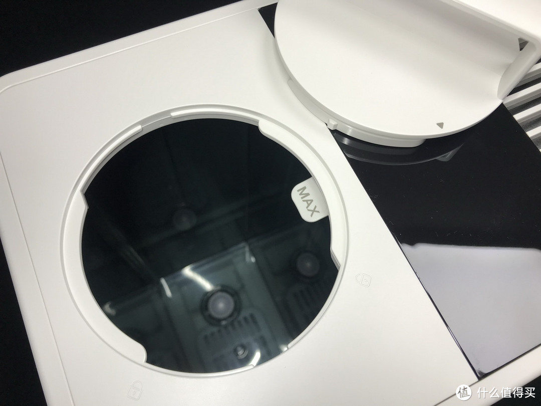 650ml/h无雾+智能加湿:352 Skin加湿器就是这么出类拔萃