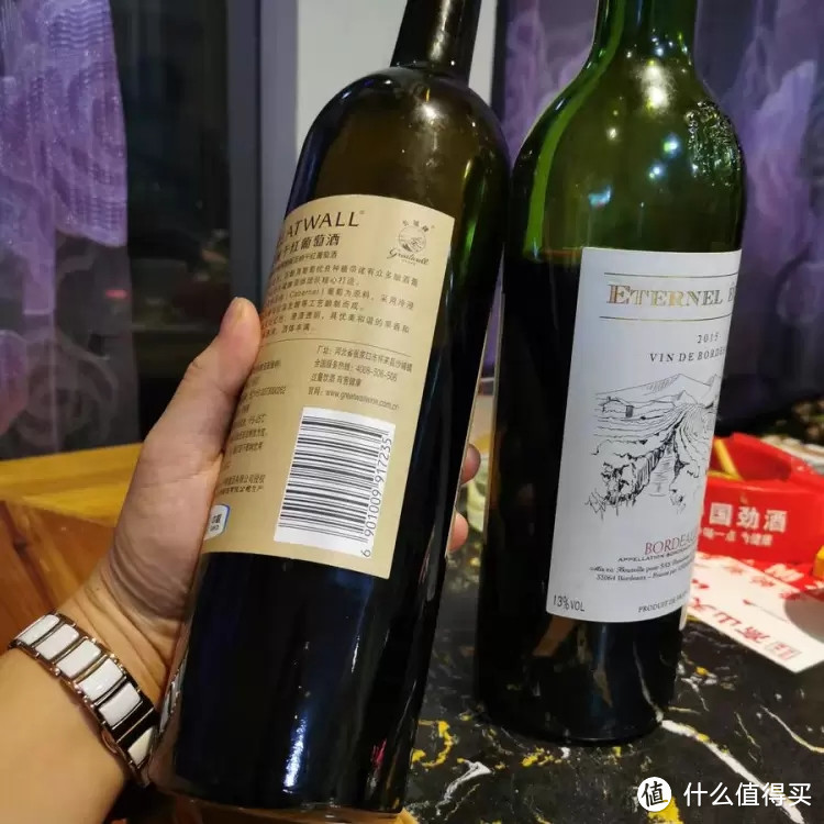 适合佐餐的红酒，纯正干红别有风味