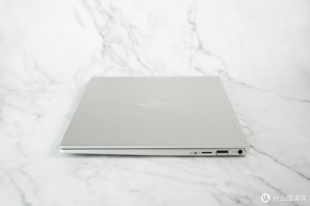 HP 惠普 2019款Envy 13到站秀：仅重1.2kg的十代酷睿轻薄笔记本电脑