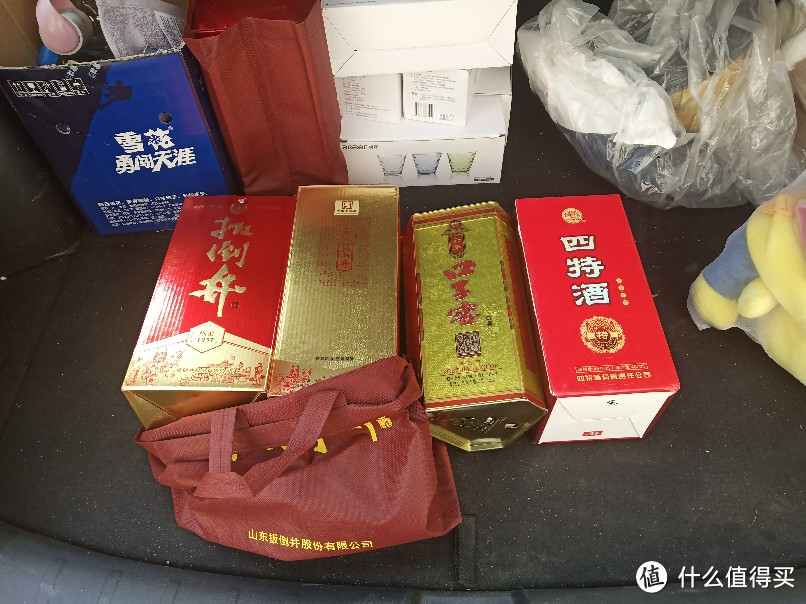 喝吐血推荐，60-110价位，送人自饮都不错的白酒，包含大品牌和小品牌