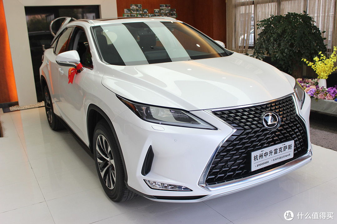 雷车不雷丨新款雷克萨斯 LEXUS RX300提车小记