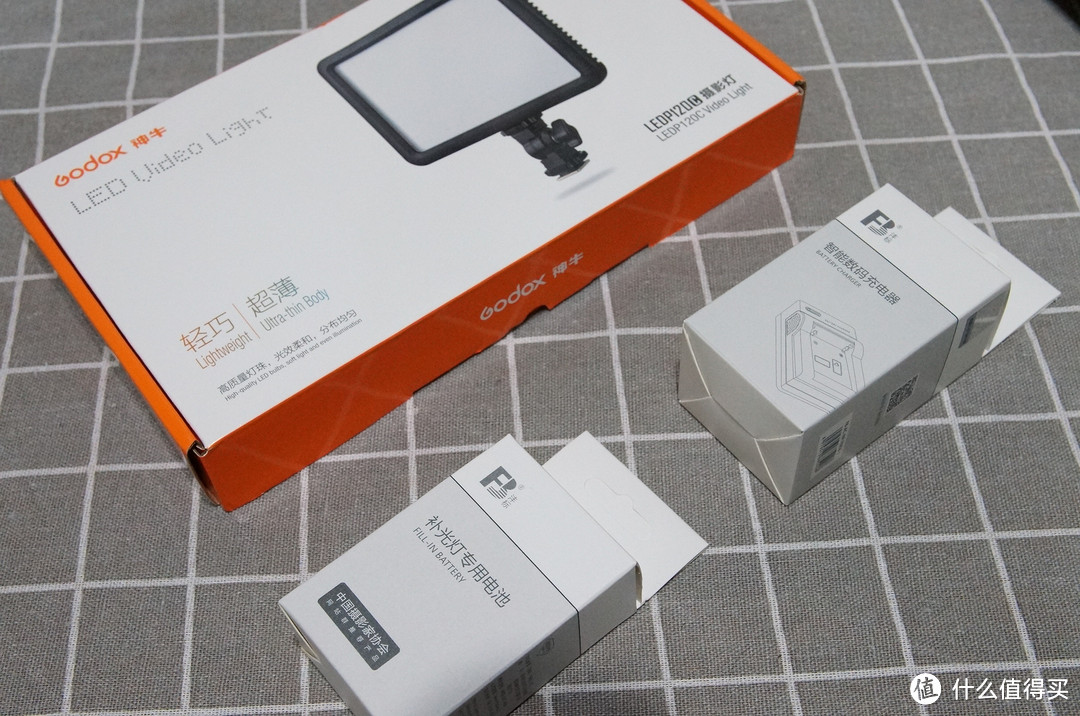 补光小助手,神牛P120C LED补光灯晒单体验