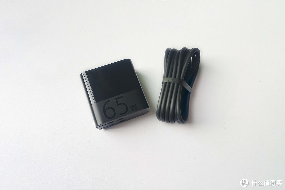 小而强悍——ZMI USB-C 电源适配器65W 简测