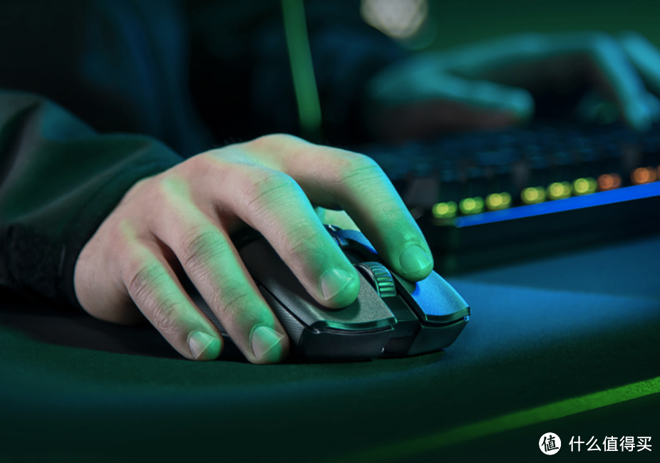 无线款,轻量级,稳控制:雷蛇(Razer) 毒蝰终极版鼠标的快速体验