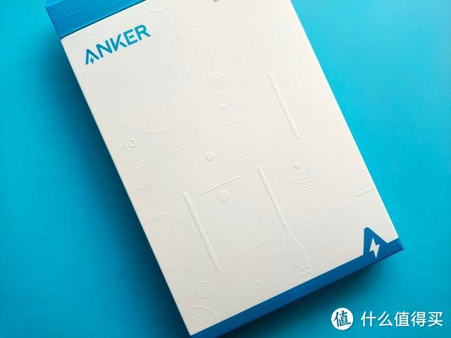 充电更快，还和新iPhone更配！Anker 暗夜绿移动电源和数据线体验