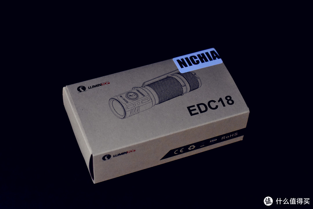 掌心小兔子，雷明EDC18手电简单开箱