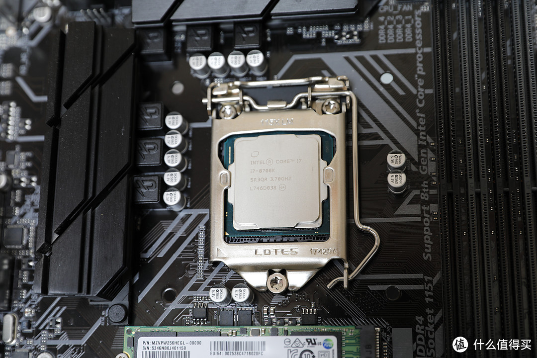 Intel Caffee Lake i7-8700k真身