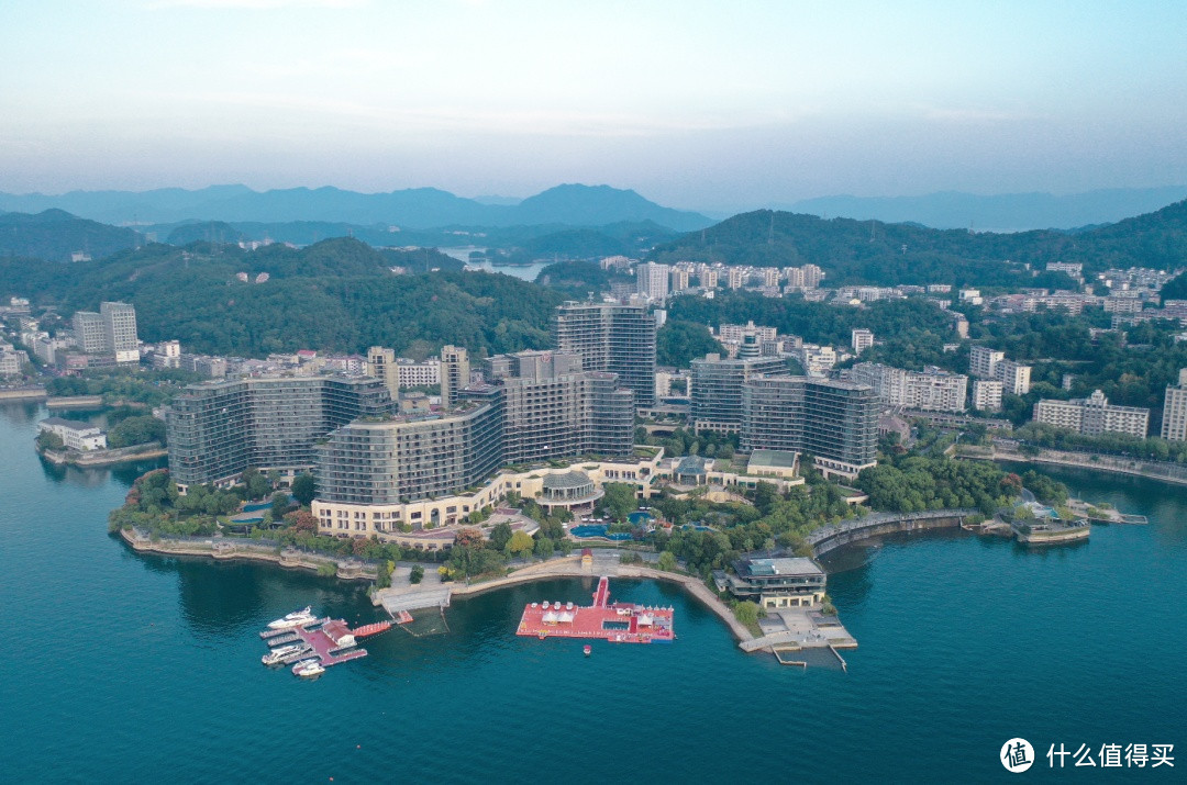打卡千岛湖绿城蓝湾度假酒店,错峰出行享一线湖景,更有亲子度假新体验