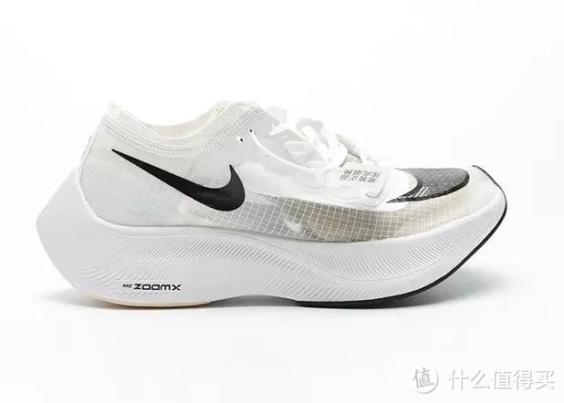 没有带碳板竞速跑鞋的品牌,2020年会不会很难熬?!
