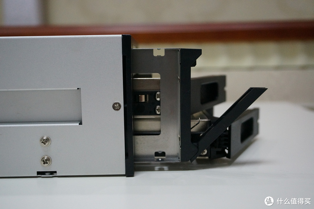 星腾STARDOM PD3500光驱位硬盘阵列盒