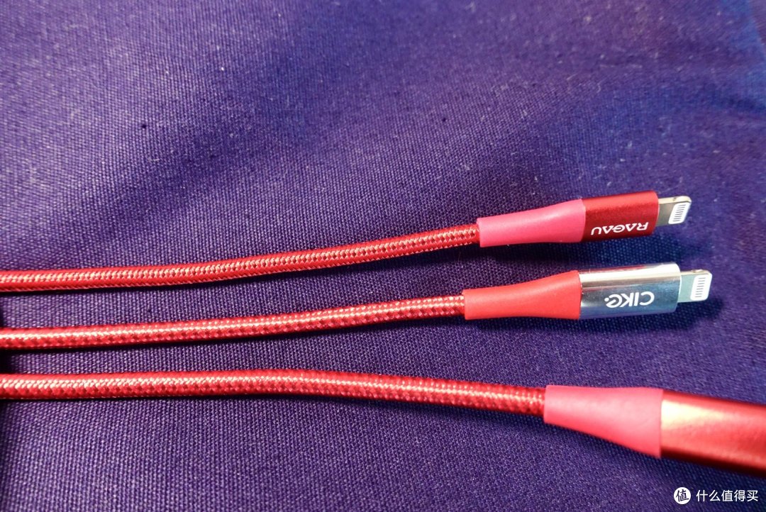 都是红色，有啥区别？三款红色c to lightning 编织线开箱简评