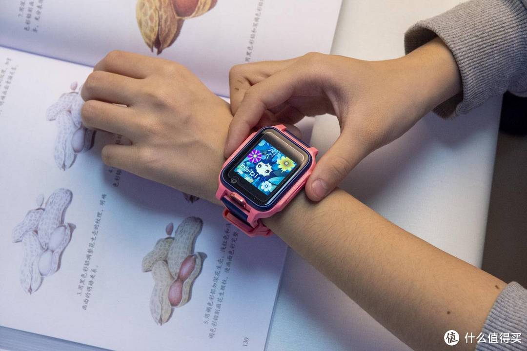 儿童手表模样的小手机，功能多得眼花缭乱，360儿童手表S1上手评测，