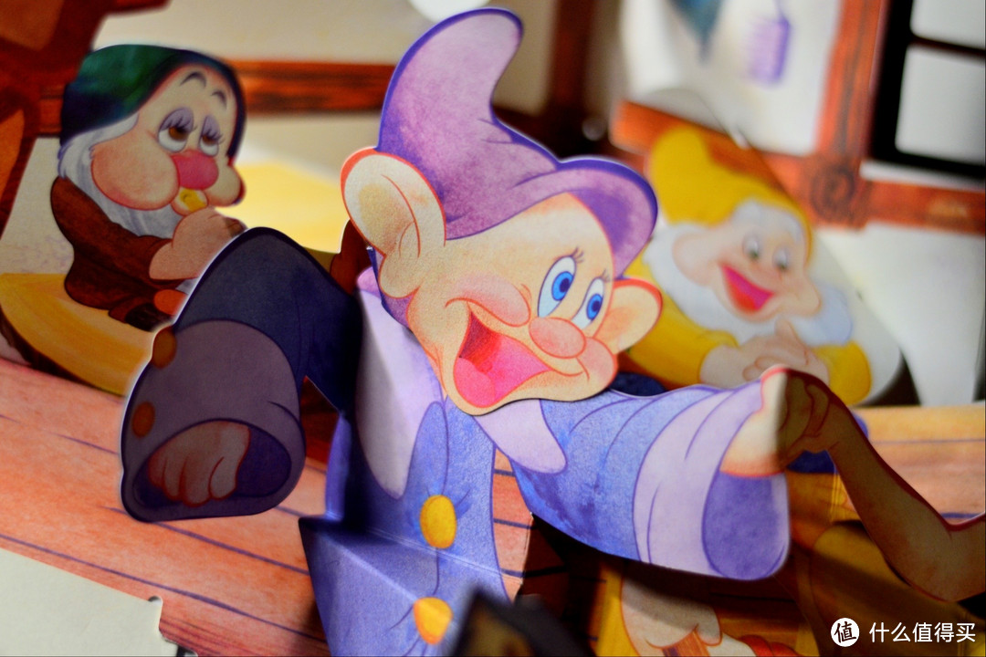30种玩法300个零件11位迪士尼公主的典藏电影书来了！