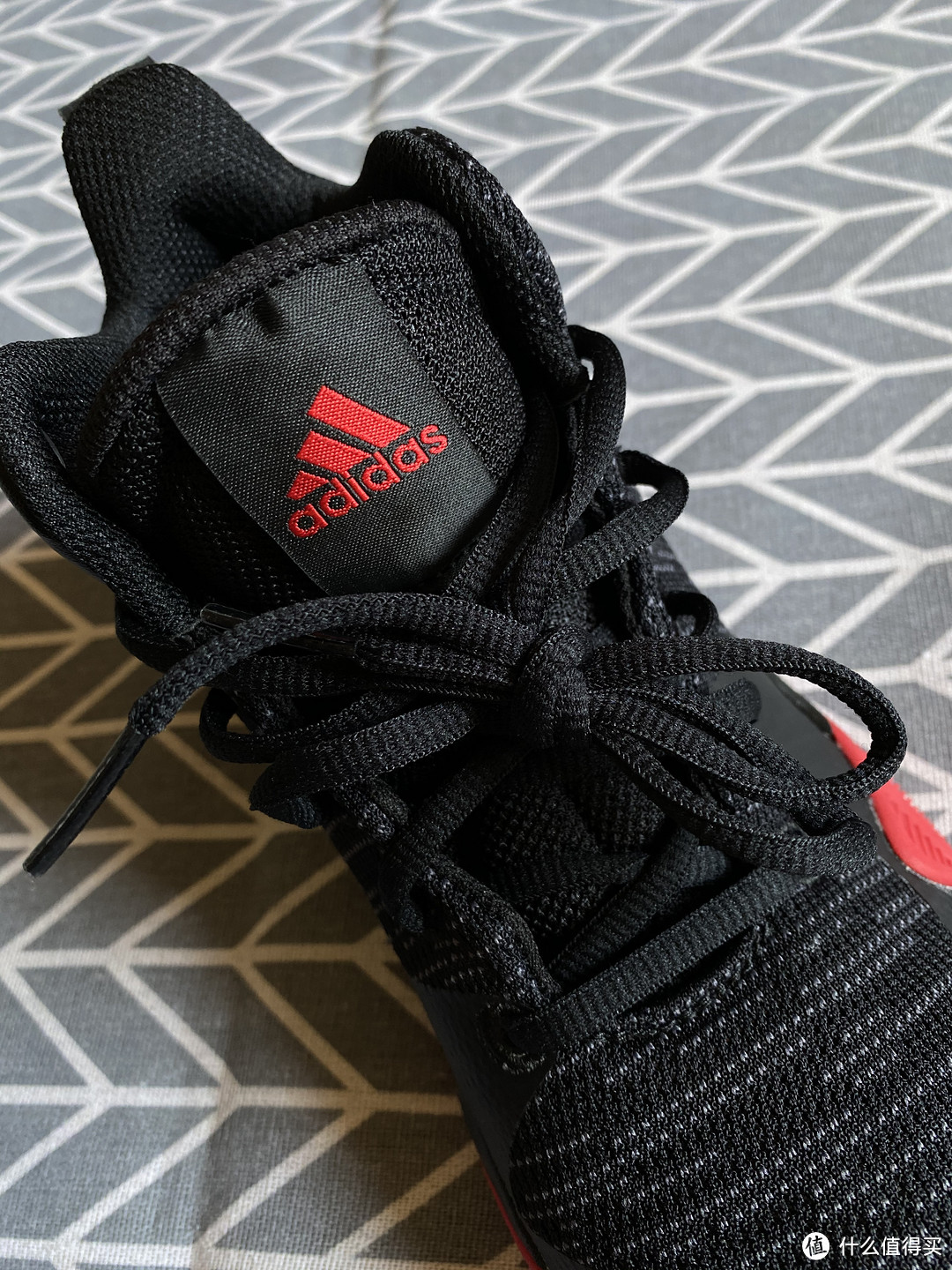 adidas Explosive Flash儿童篮球鞋