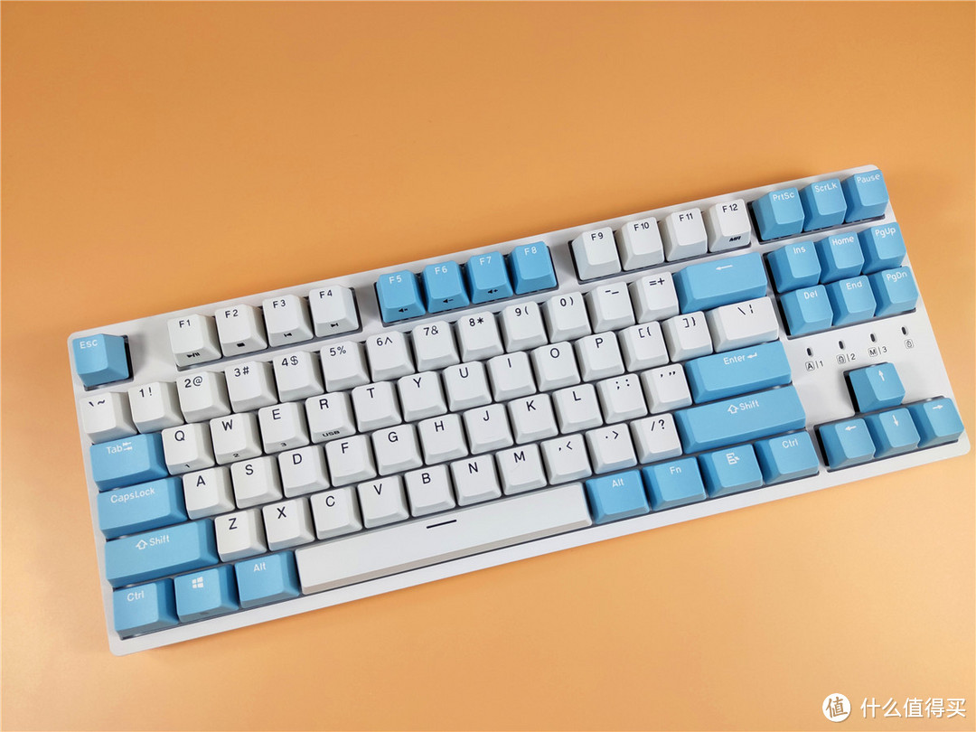 键盘中的哆啦A梦——杜伽K320W无线机械键盘
