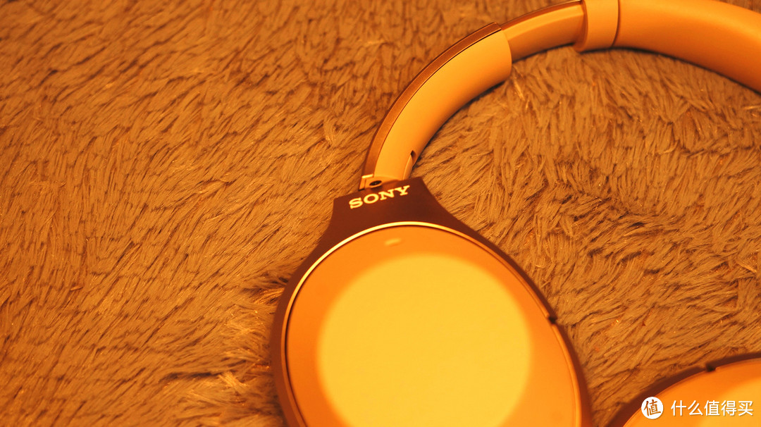 冬天里的一把火，除了AIRPODS我最中意你：SONY WH-1000XM2