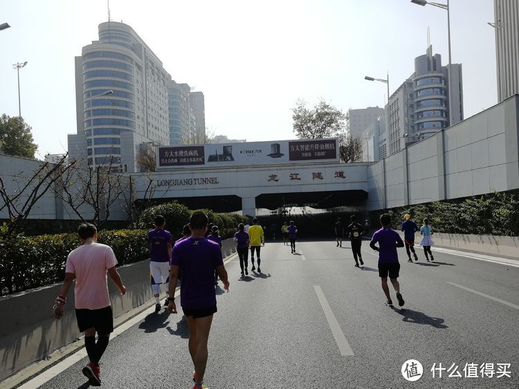 穿越六朝十代，跑进旧都新城--2019.11.10南京马拉松赛记