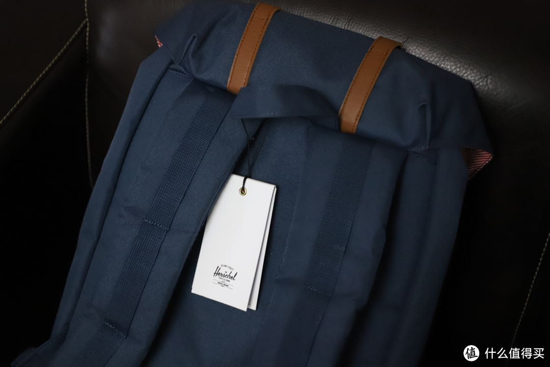 Herschel Supply Retreat 经典系列双肩包