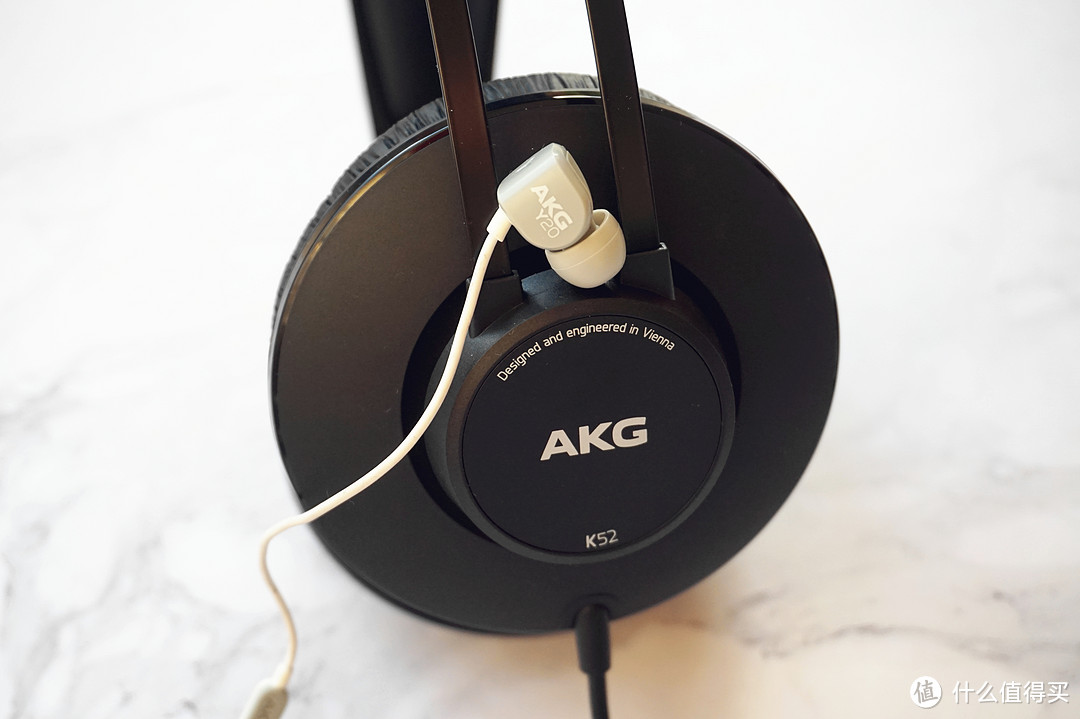 经典的人声监听耳机—AKG K52头戴式耳机开箱体验