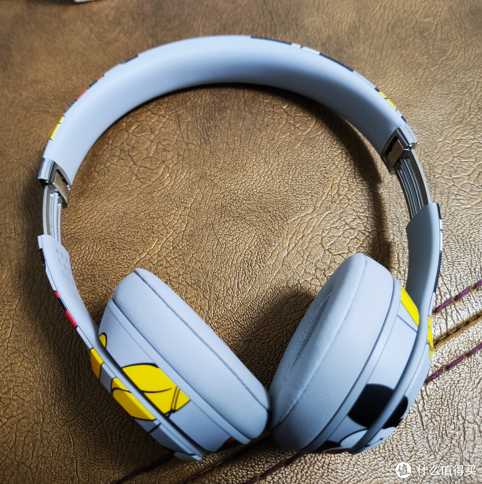 双十一好货之三:beats solo3 米奇90周年纪念版无线耳机开箱