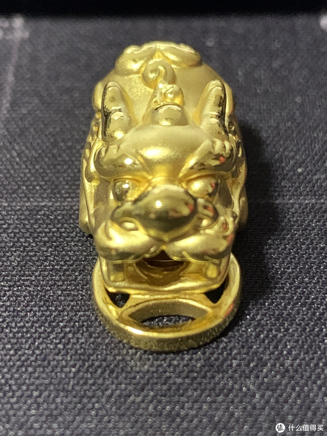 本命年的伴兽吞金兽吃元宝的貔貅啊你威武雄壮