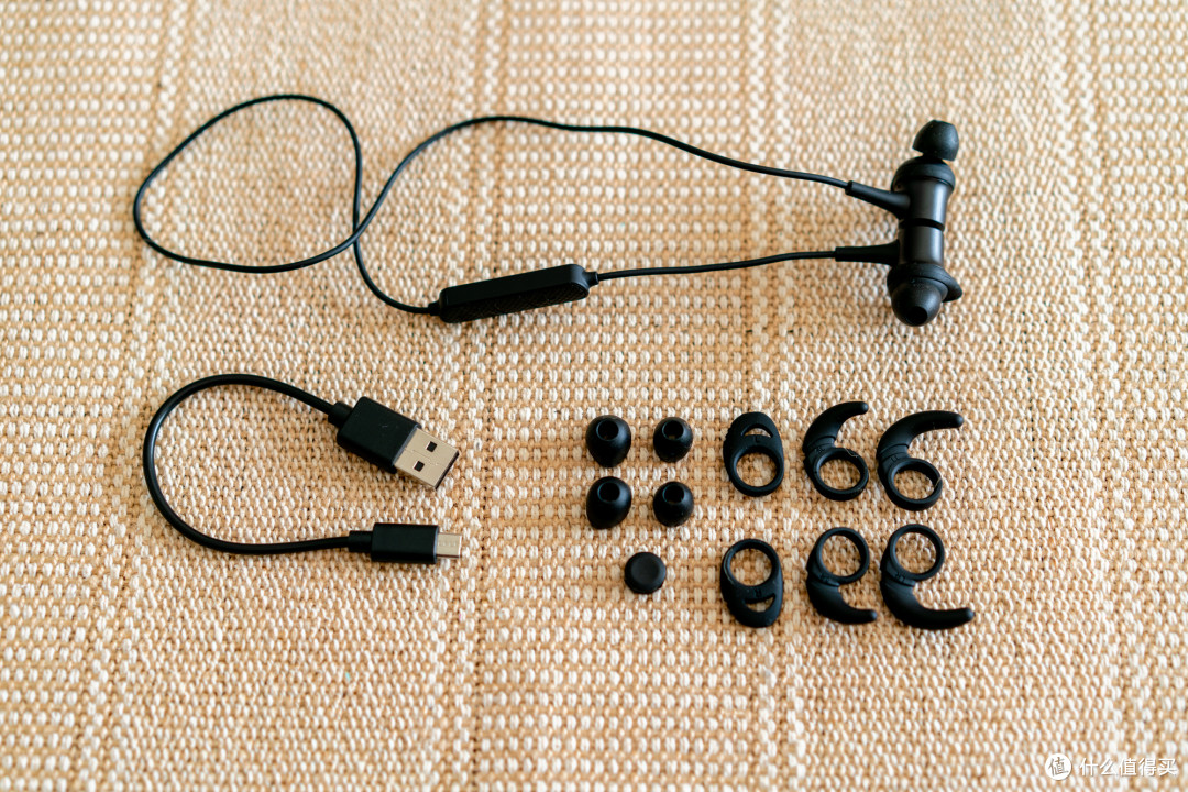 59块入手日本全新洋垃圾aptx无损音频运动蓝牙耳机开箱简评