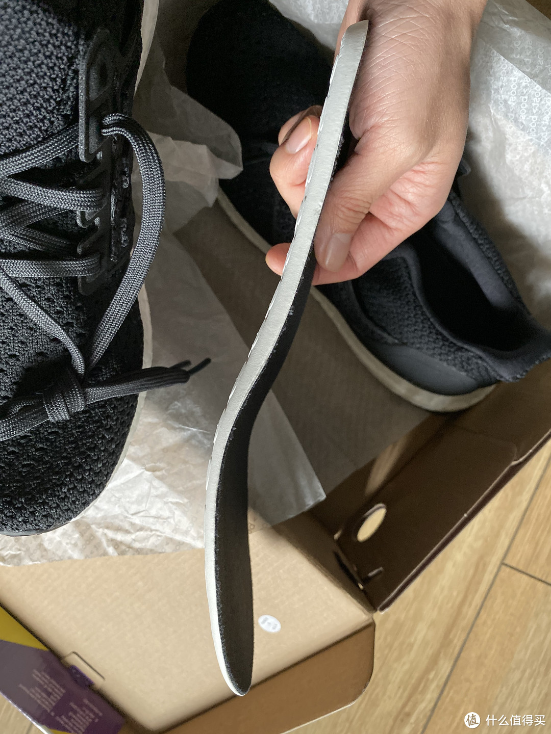 355拿下Adidas UltraBoost Clima,踩屎感？恕我愚钝