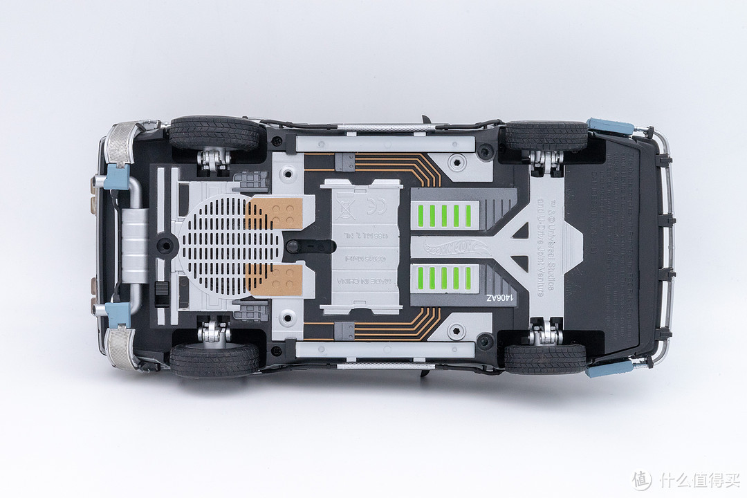 风火轮 1/18 回到未来汽车模型声光版本详细介绍 
