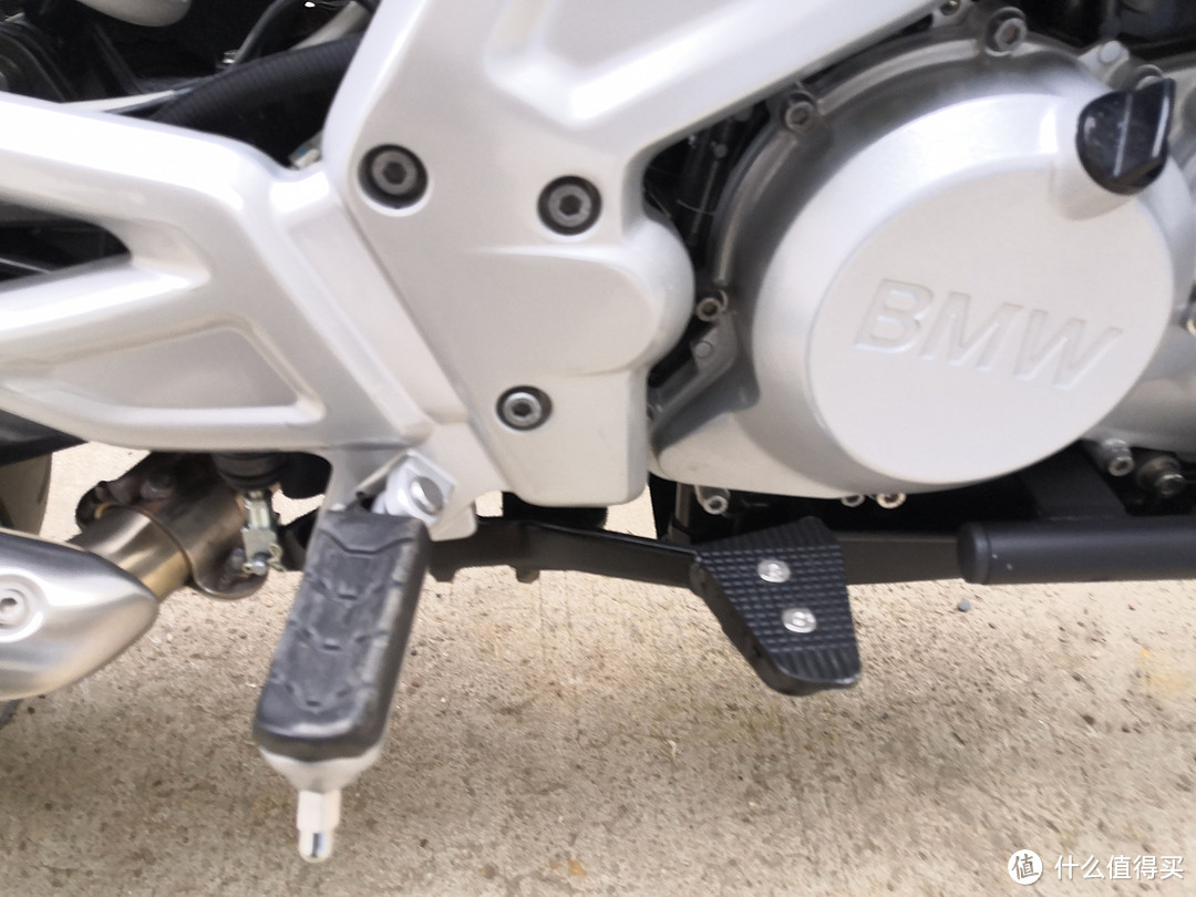 我的第一台摩托车----宝马BMWG310R改装明细