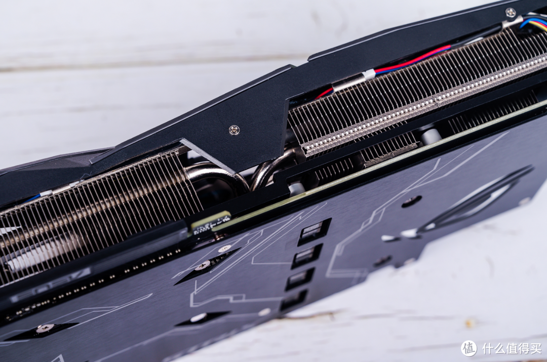 双十一后ROG全家桶齐备，大出血种草购买ROG 猛禽 RTX2060S