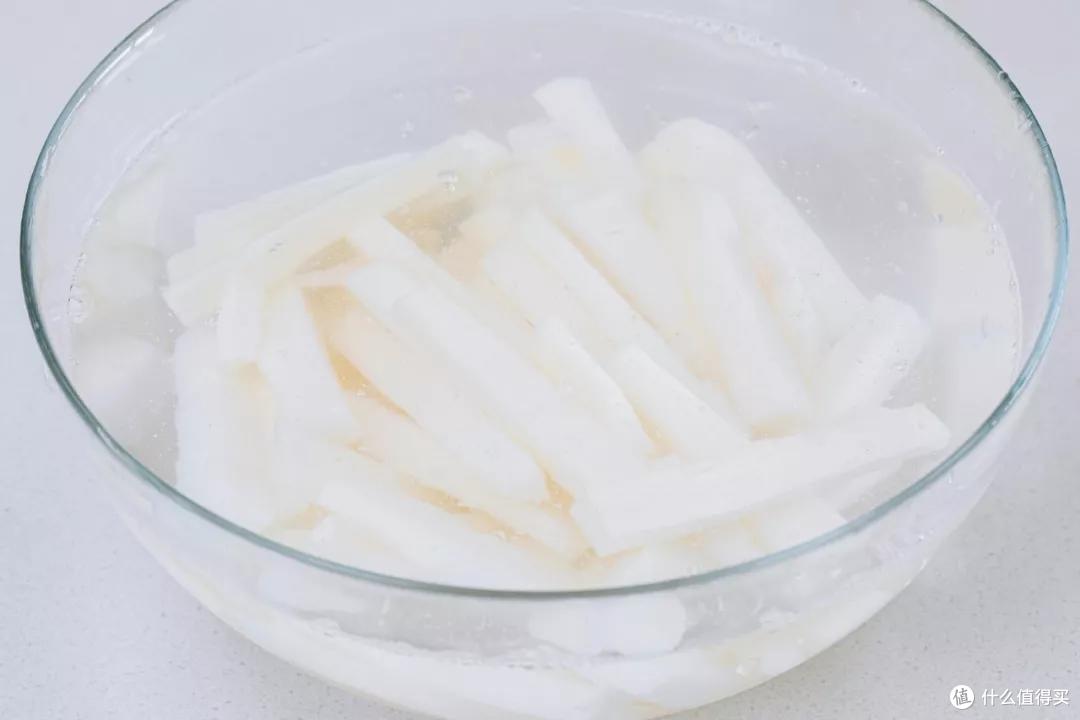 冬天干燥多吃山药,这四种做法各有特色,外脆内软的全家都爱吃