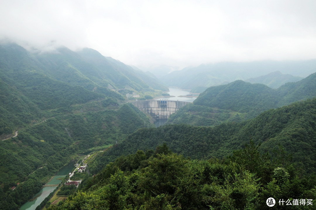 探访革命老区四明山-裘岙玻璃景观台