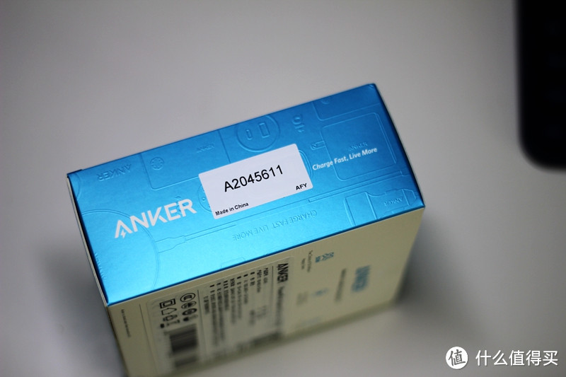 小巧够快 - Anker 65W GaN 4口桌充开箱简评