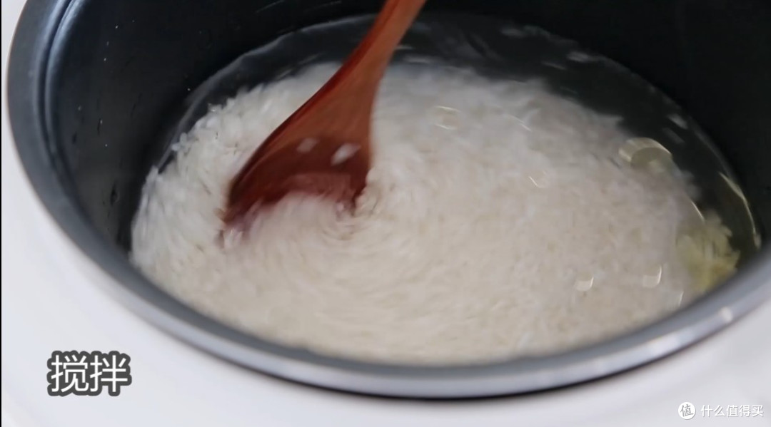 营养均衡的网红一颗番茄饭