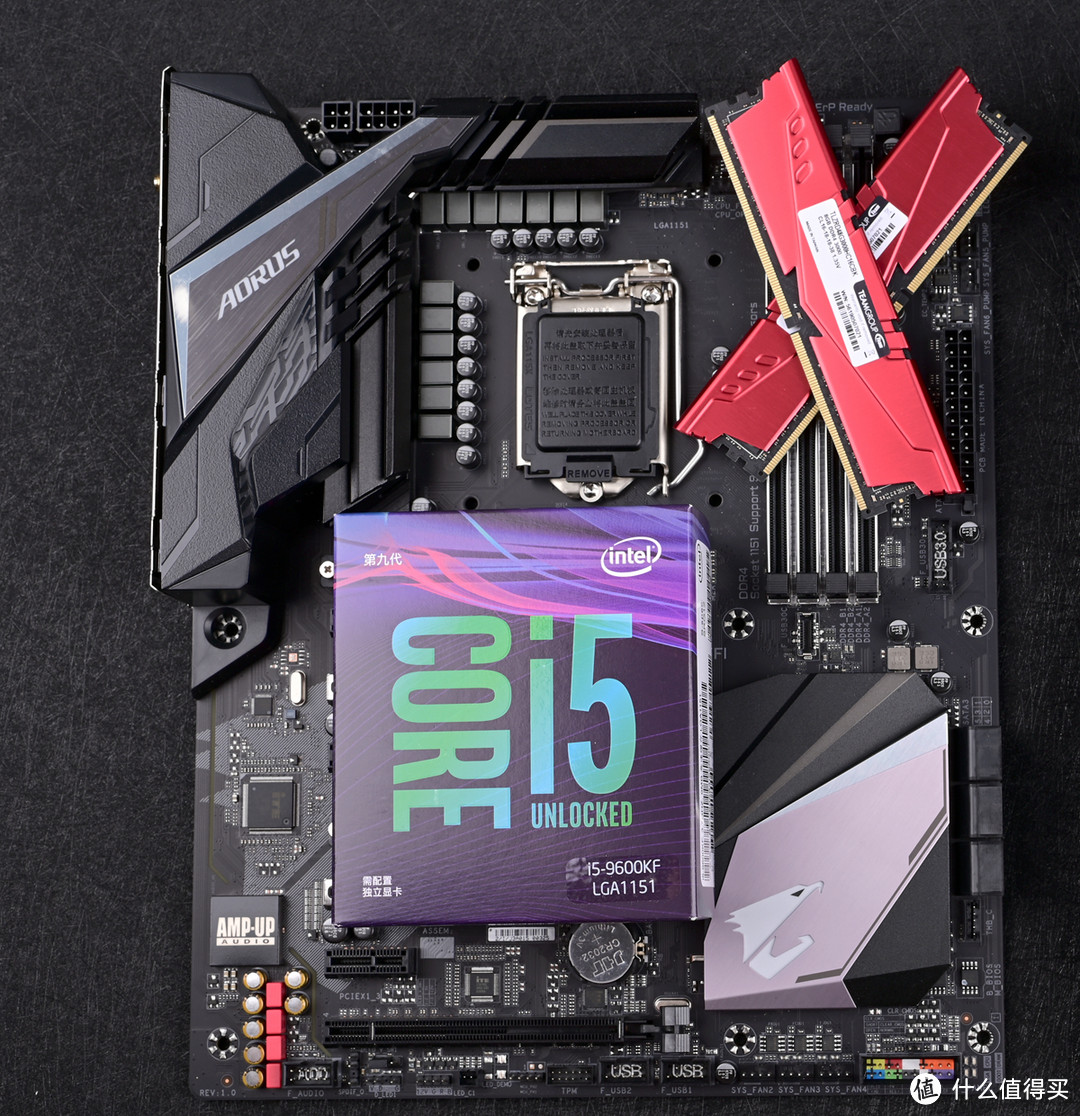 双十一给CS老司机换新机，i5+Z390AORUS PRO WIFI+RTX2070，吃鸡稳