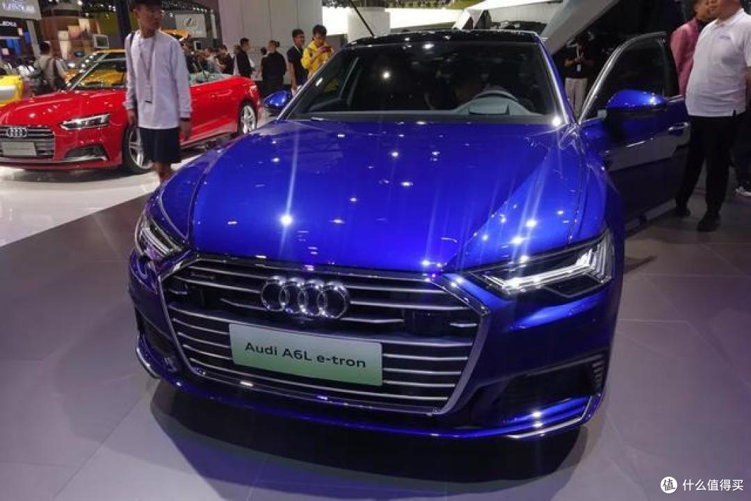 奔驰E300eL/奥迪A6L 55TFSle/宝马530Le,豪华三剑客的绿牌之战