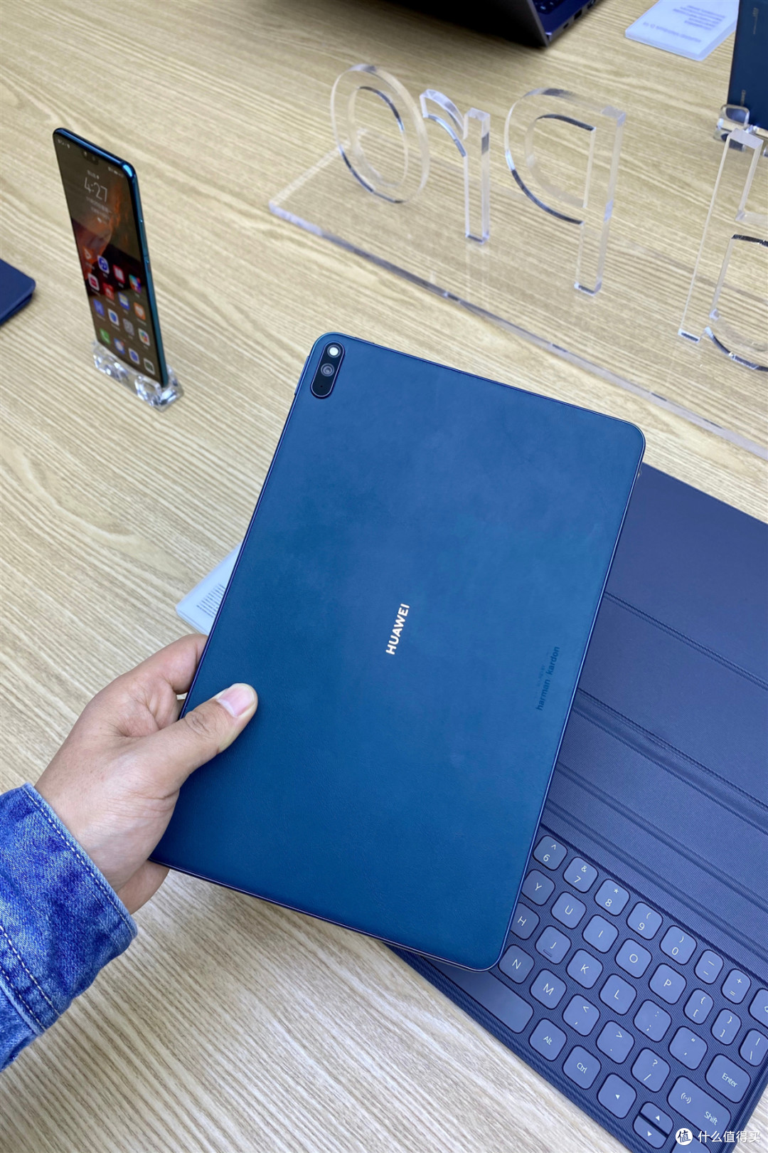 华为MatePad和iPad Pro谁更值入手?4点详尽解释告诉你!